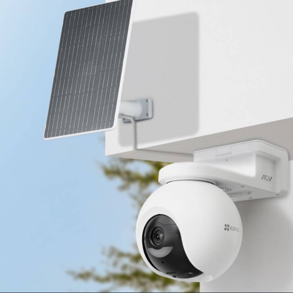 Ezviz HB8 Pro 4K WiFi Smart Home Battery Camera and Solar Kit 2